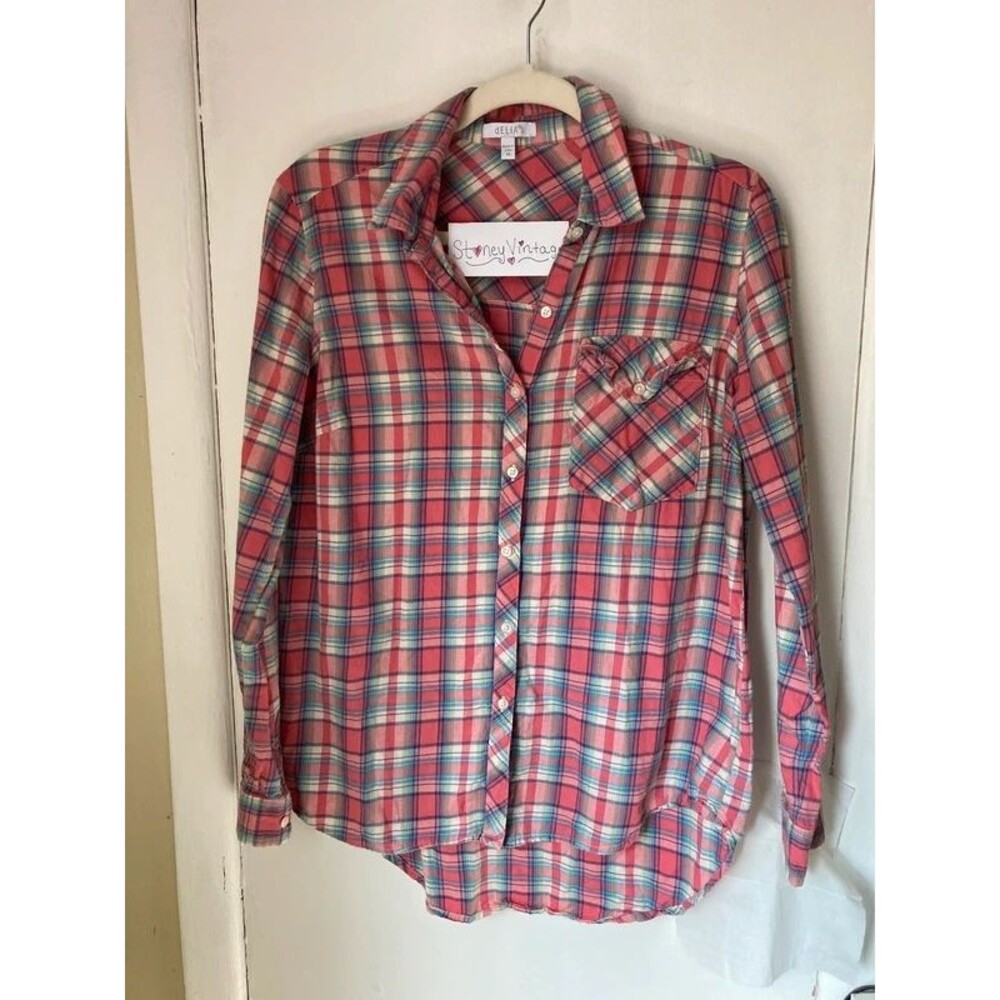 Delia’s Y2K brand red flannel shirt apple picking